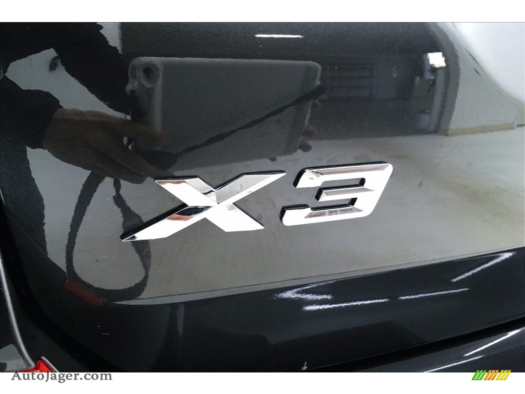 2020 X3 xDrive30i - Dark Graphite Metallic / Black photo #7