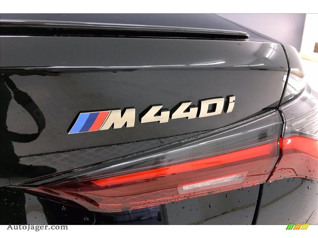 2021 4 Series M440i xDrive Coupe - Black Sapphire Metallic / Black photo #16
