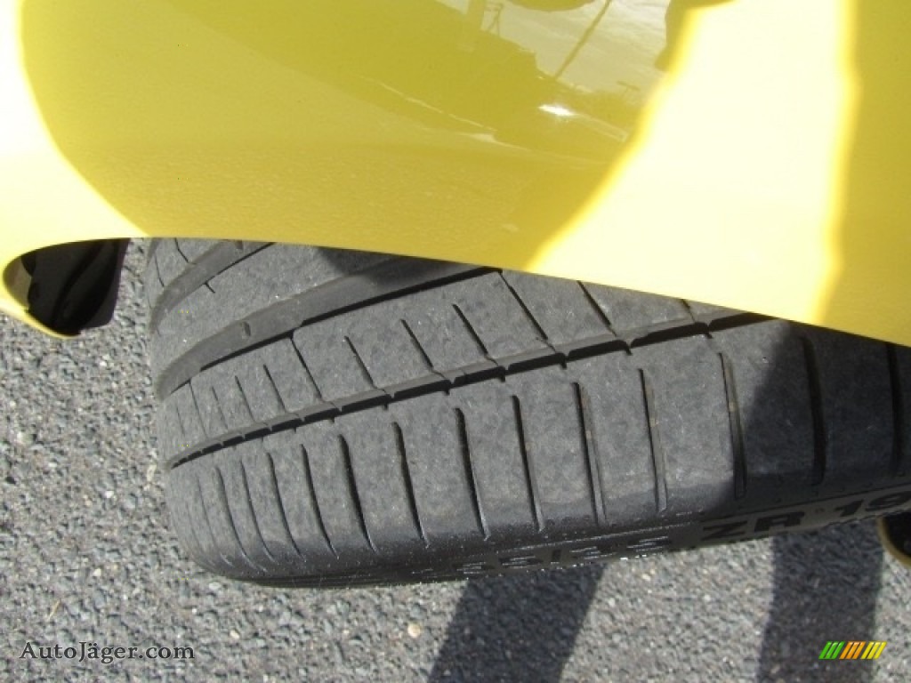 2009 TT 2.0T Coupe - Imola Yellow / Black photo #27