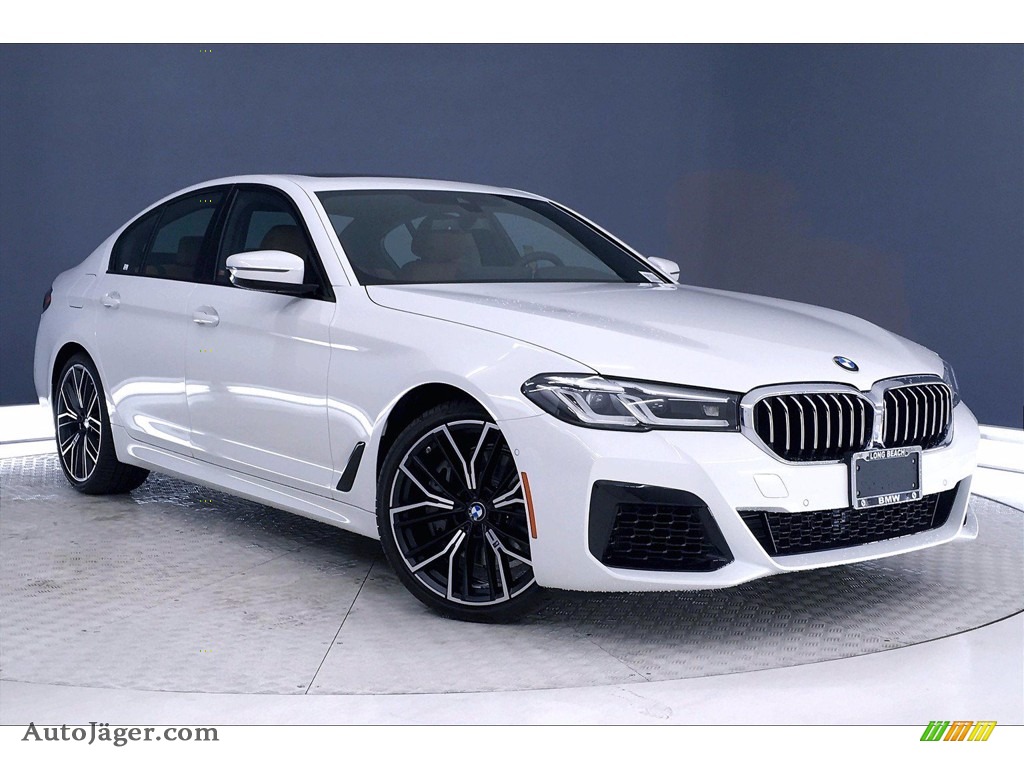 2021 BMW 5 Series 540i Sedan in Alpine White - X03173