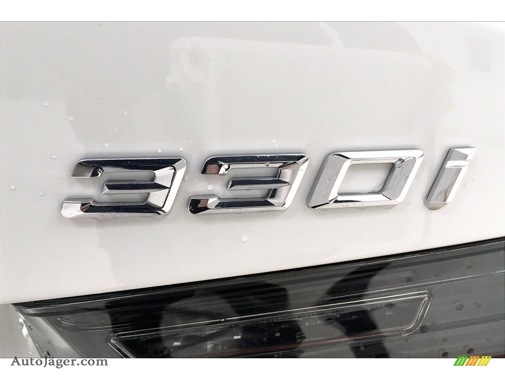 2021 3 Series 330i Sedan - Alpine White / Black photo #16