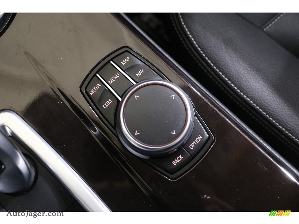 2017 X3 xDrive35i - Black Sapphire Metallic / Black photo #18