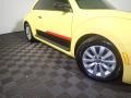 Volkswagen Beetle 1.8T Classic Yellow Rush photo #5