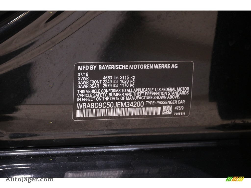 2018 3 Series 330i xDrive Sedan - Black Sapphire Metallic / Black photo #20