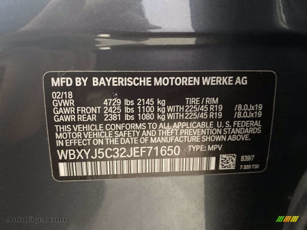 2018 X2 xDrive28i - Mineral Grey Metallic / Black photo #37