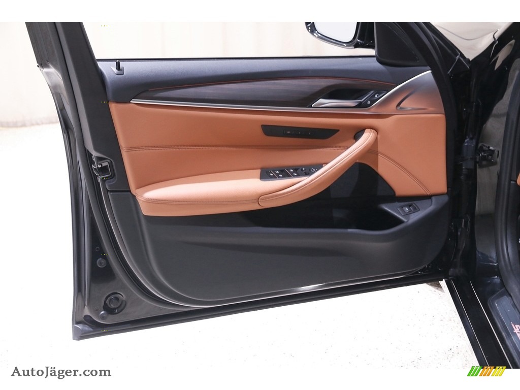 2019 5 Series 540i xDrive Sedan - Black Sapphire Metallic / Cognac photo #4