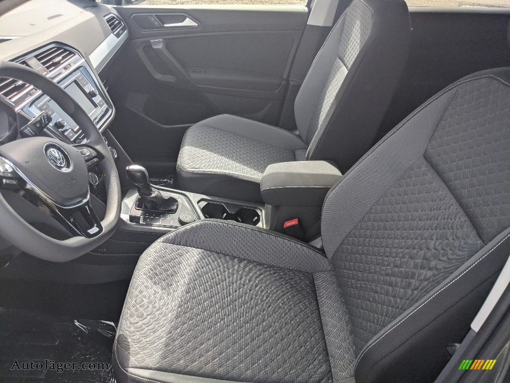 2021 Tiguan S 4Motion - Platinum Gray Metallic / Titan Black photo #4