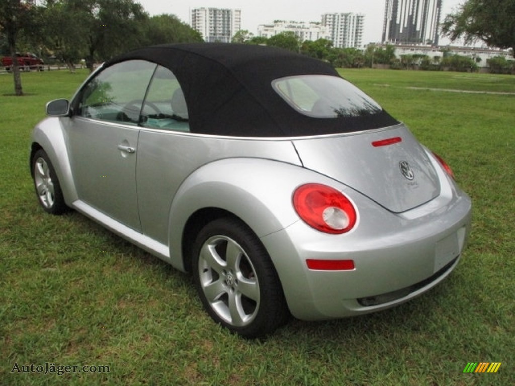 2006 New Beetle 2.5 Convertible - Reflex Silver / Black photo #48
