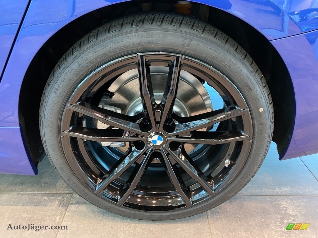 2022 3 Series 330i xDrive Sedan - Portimao Blue Metallic / Black photo #3
