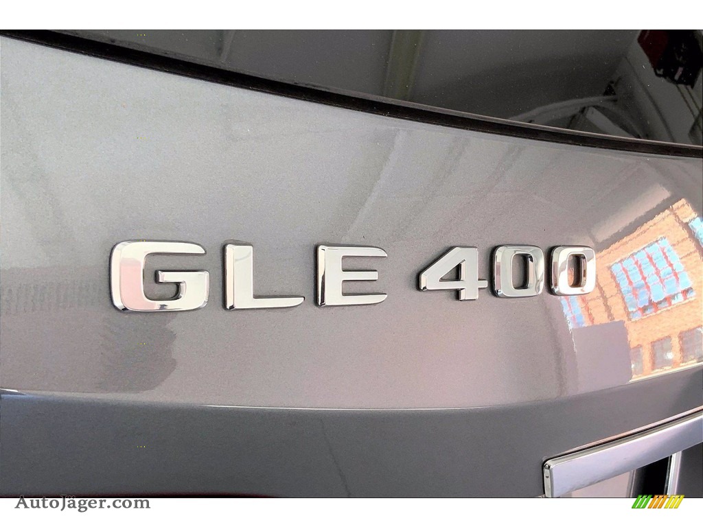 2019 GLE 400 4Matic - Selenite Grey Metallic / Black photo #31