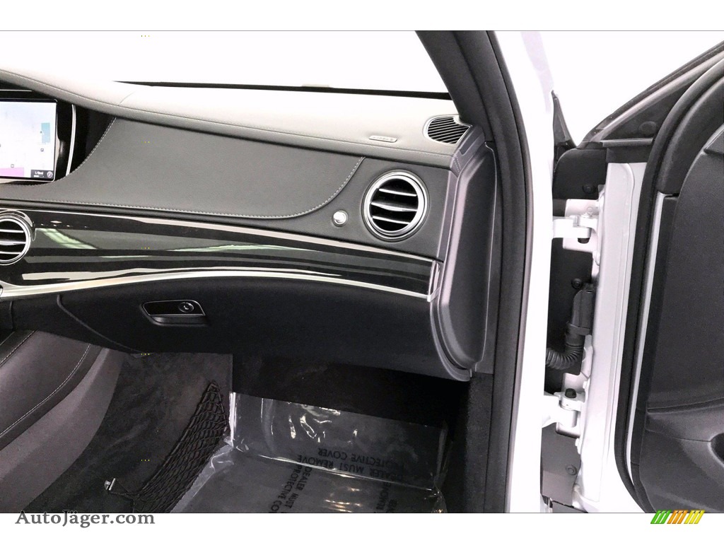 2016 S 550e Plug-In Hybrid Sedan - Iridium Silver Metallic / Black photo #28