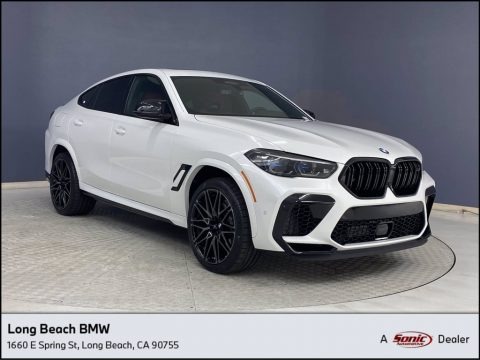 Mineral White Metallic 2022 BMW X6 M Competition