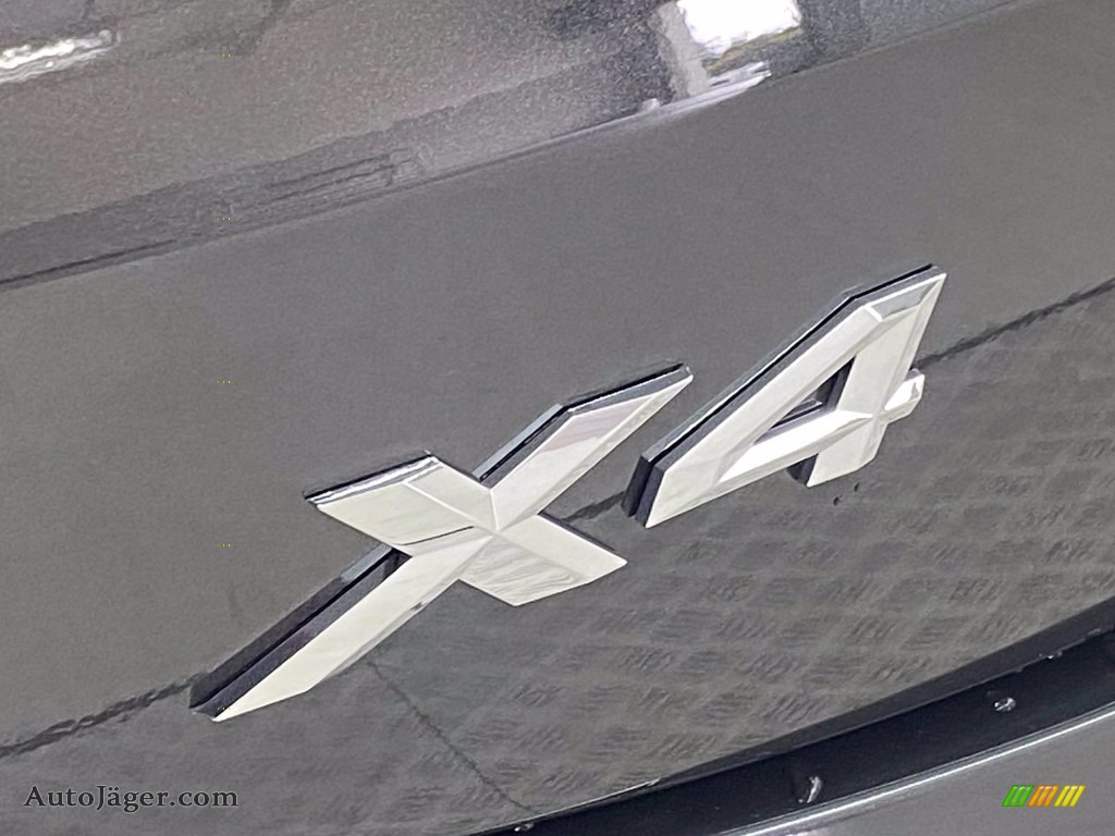 2022 X4 xDrive30i - Dark Graphite Metallic / Black photo #8