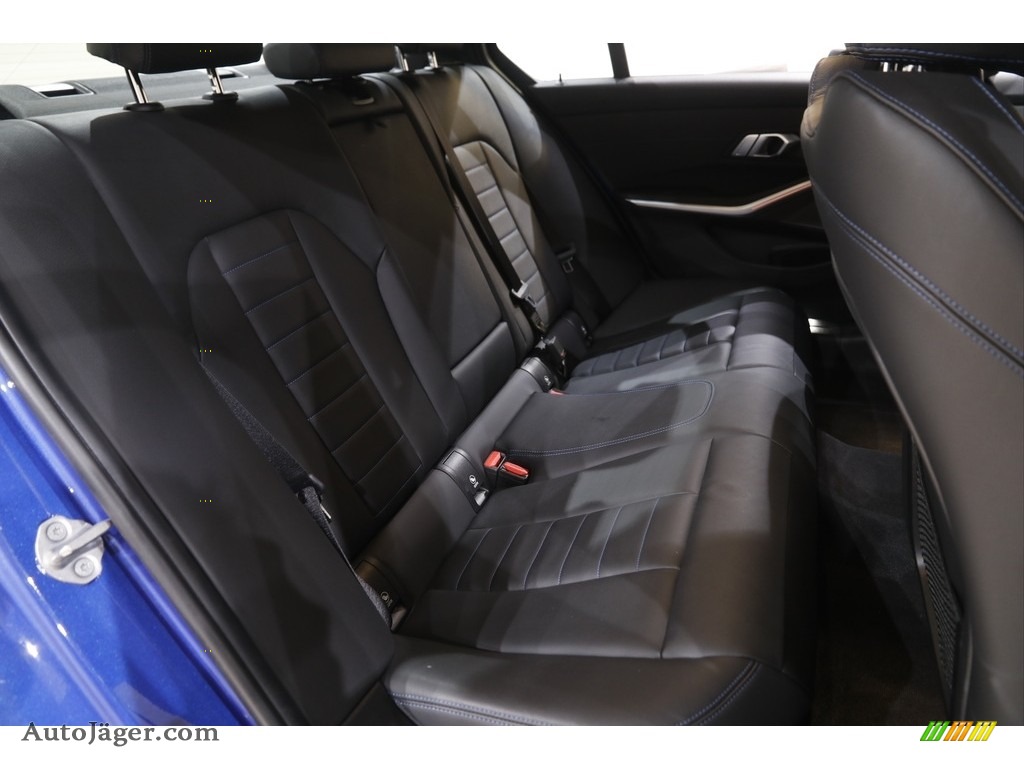 2019 3 Series 330i xDrive Sedan - Portimao Blue Metallic / Black photo #19