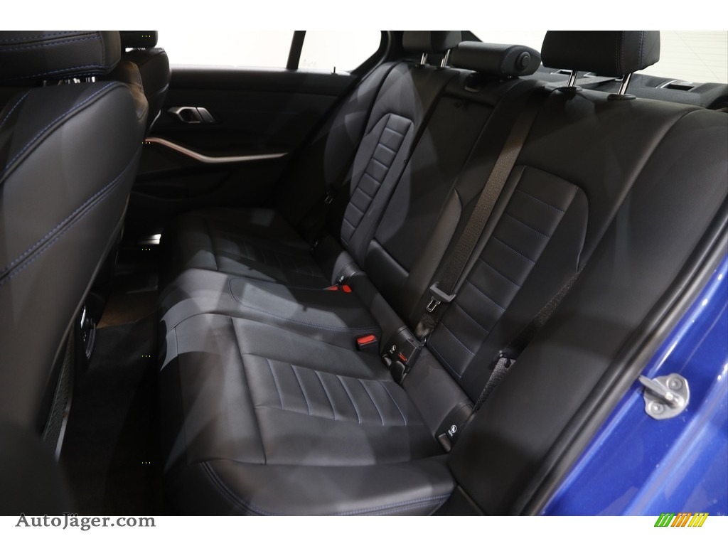 2019 3 Series 330i xDrive Sedan - Portimao Blue Metallic / Black photo #20