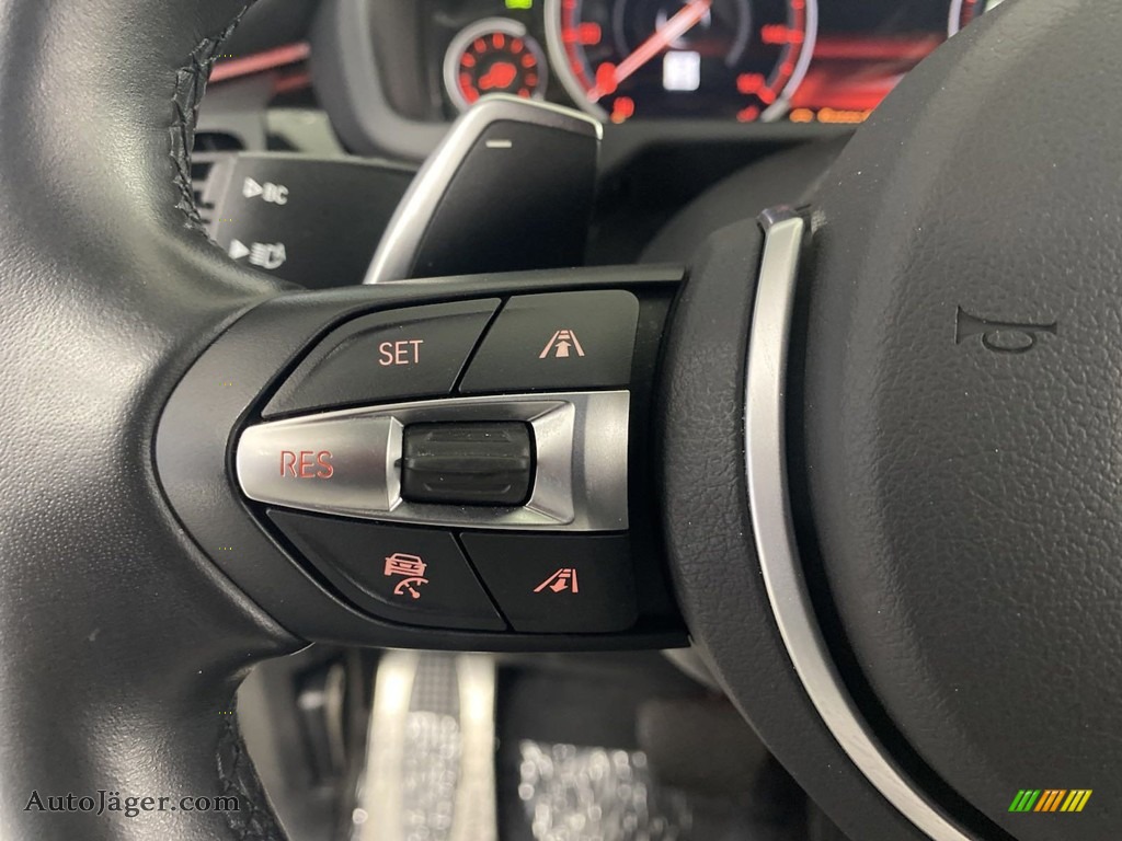 2019 X6 xDrive50i - Space Gray Metallic / Black photo #18