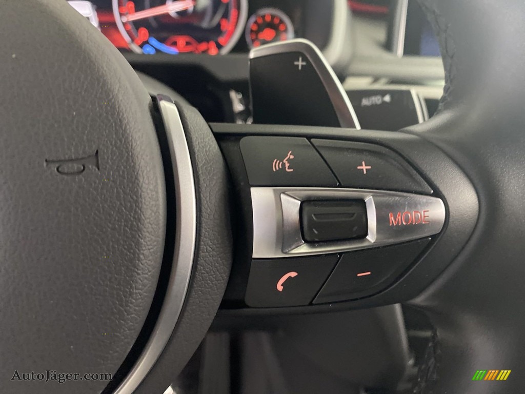 2019 X6 xDrive50i - Space Gray Metallic / Black photo #19