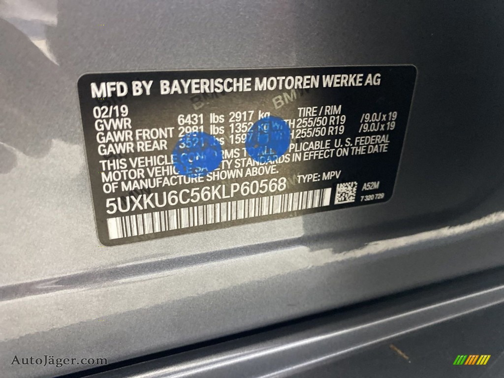 2019 X6 xDrive50i - Space Gray Metallic / Black photo #37