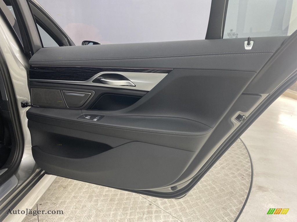 2022 7 Series 740i Sedan - Donington Gray Metallic / Black photo #29