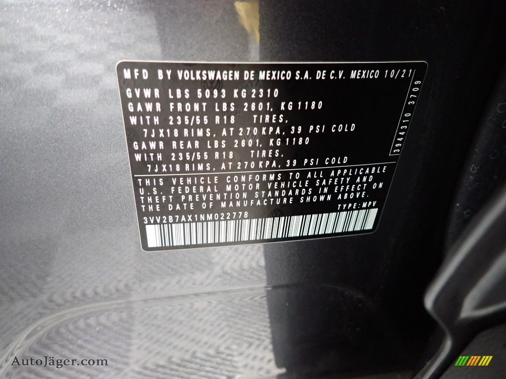 2022 Tiguan SE 4Motion - Platinum Gray Metallic / Titan Black photo #34