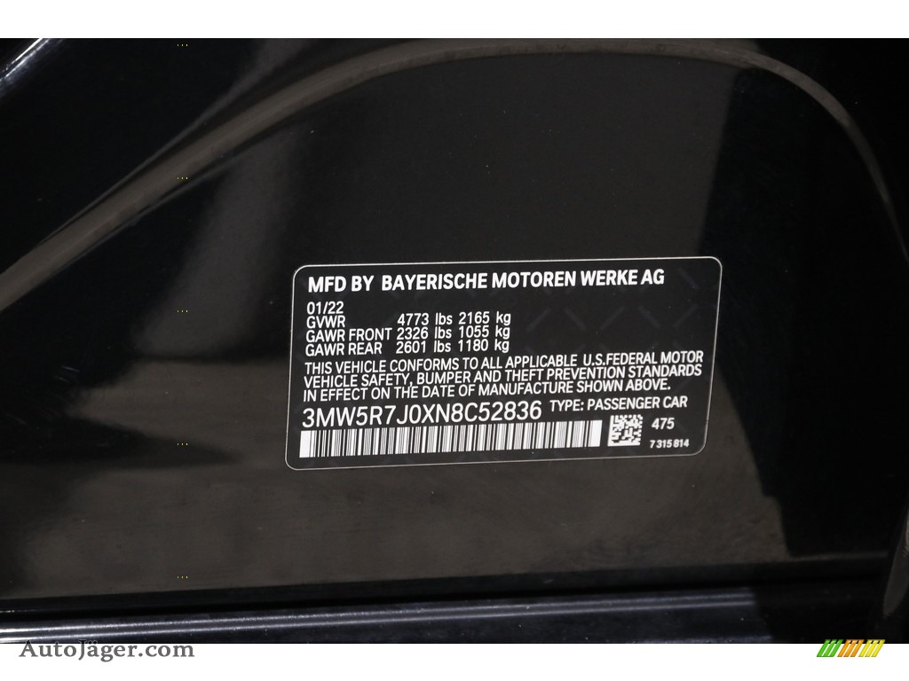 2022 3 Series 330i xDrive Sedan - Black Sapphire Metallic / Tacora Red photo #24