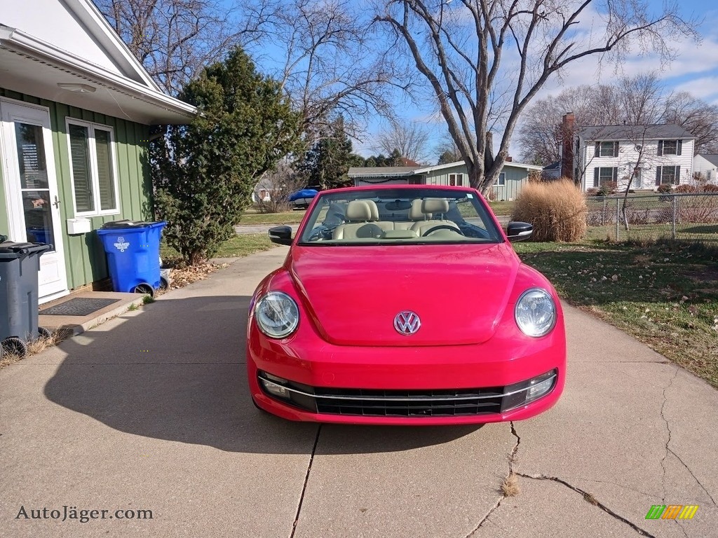 2013 Beetle Turbo Convertible 60s Edition - Tornado Red / Beige photo #4