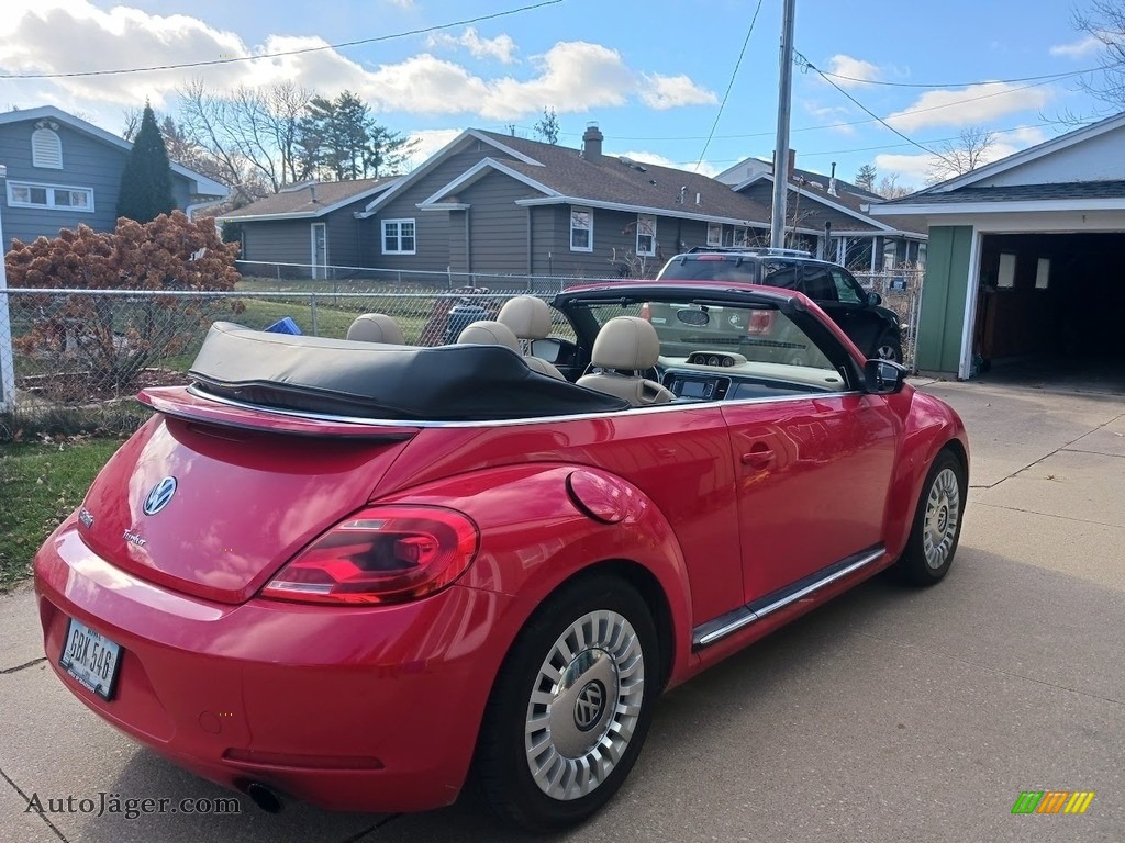 2013 Beetle Turbo Convertible 60s Edition - Tornado Red / Beige photo #5