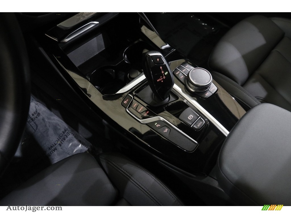 2021 X3 xDrive30i - Alpine White / Black photo #16
