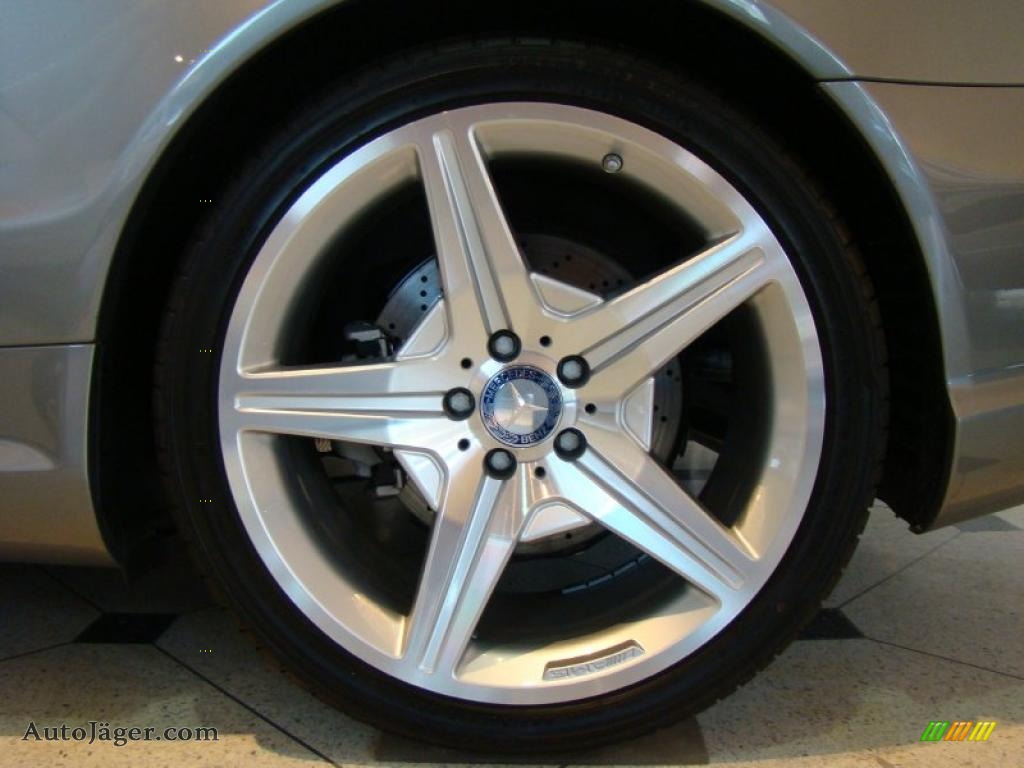 2011 SL 550 Roadster - Palladium Silver Metallic / Red photo #6