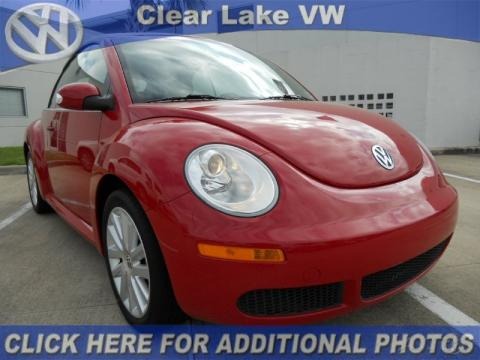 Volkswagen Beetle Convertible Cream. 2006 Volkswagen New Beetle 2.5