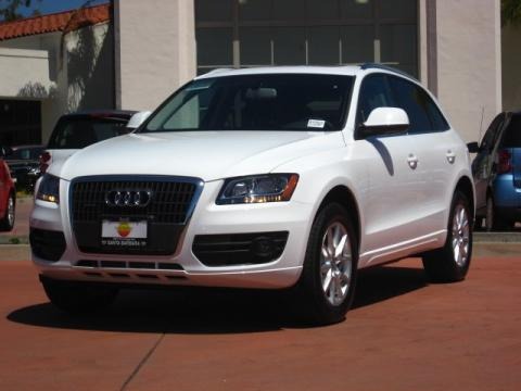 Audi Q5 2011 White. Ibis White 2011 Audi Q5 2.0T