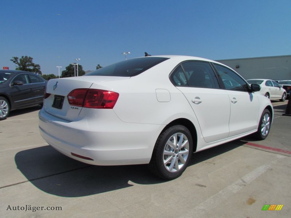 2012 Volkswagen Jetta SE Sedan in Candy White photo #2 ...