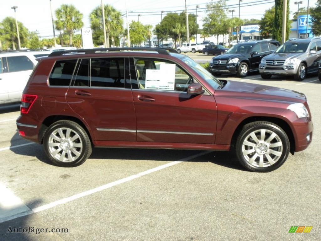 Barolo red mercedes glk #4