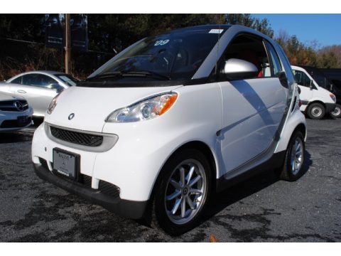 Crystal White 2009 Smart fortwo passion coupe Crystal White 2009 Smart fortwo passion coupe