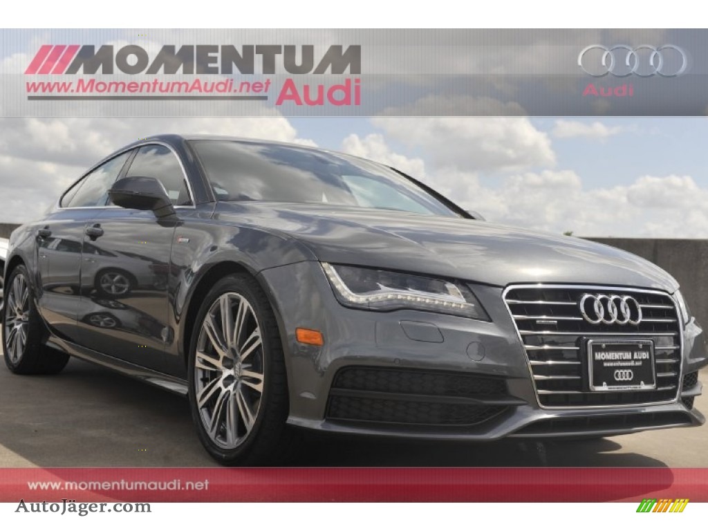 2012 Audi A7 3.0T quattro Prestige in Dakota Grey Metallic photo 3
