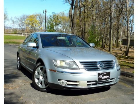Reflex Silver Metallic 2004 Volkswagen Phaeton V8 4Motion Sedan