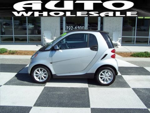Silver Metallic 2009 Smart fortwo passion coupe Silver Metallic 2009 Smart fortwo passion coupe