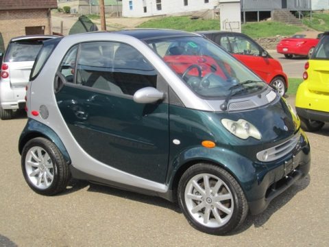 Racing Green 2006 Smart fortwo Turbo Coupe Racing Green 2006 Smart fortwo Turbo Coupe