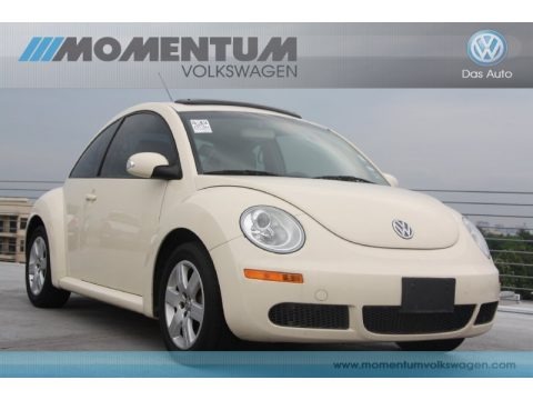 Harvest Moon Beige 2007 Volkswagen New Beetle 2.5 Coupe Harvest Moon Beige 2007 Volkswagen New Beetle 2.5 Coupe