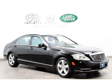 Black 2010 Mercedes-Benz S 550 4Matic Sedan Black 2010 Mercedes-Benz S 550 4Matic Sedan
