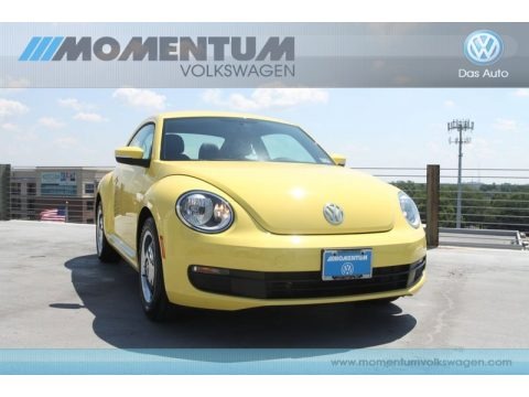 Saturn Yellow 2012 Volkswagen Beetle 2.5L