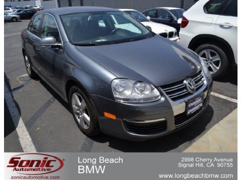Platinum Grey Metallic 2008 Volkswagen Jetta SE Sedan Platinum Grey Metallic 2008 Volkswagen Jetta SE Sedan