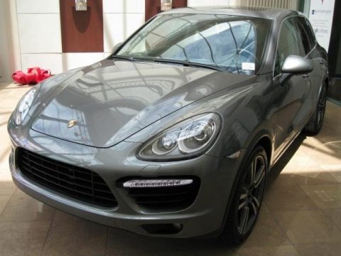 Meteor Grey Metallic 2012 Porsche Cayenne Turbo