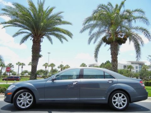 Flint Grey Metallic 2008 Mercedes-Benz S 550 Sedan Flint Grey Metallic 2008 Mercedes-Benz S 550 Sedan