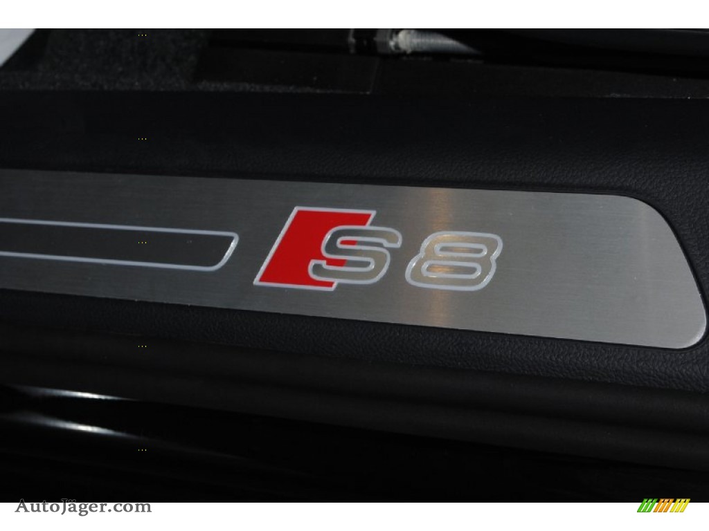 2014 S8 quattro S - Phantom Black Pearl / Black photo #18