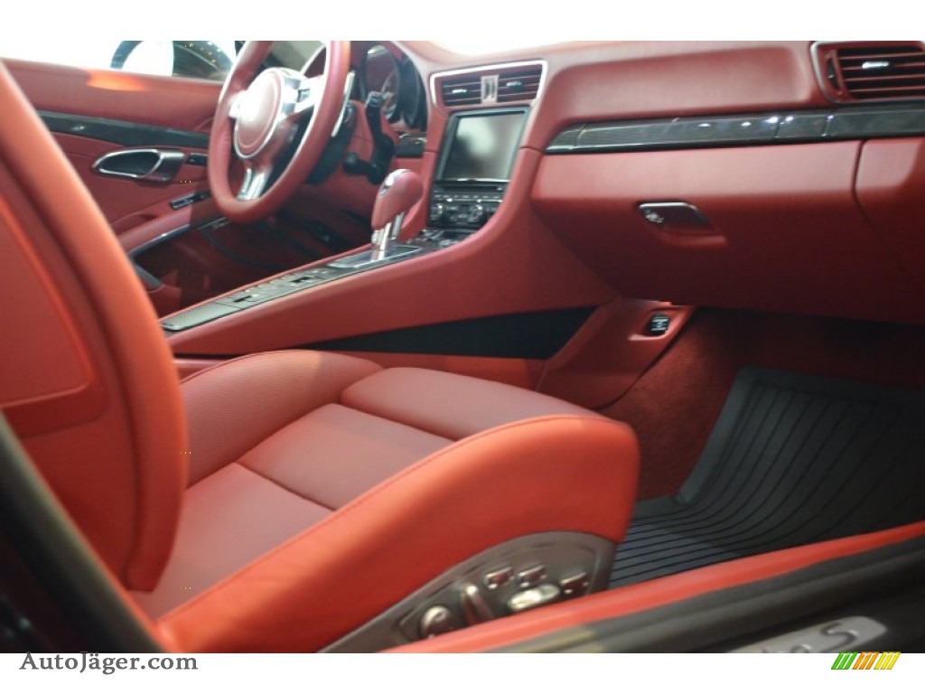 2014 911 Turbo S Coupe - Basalt Black Metallic / Carrera Red Natural Leather photo #30