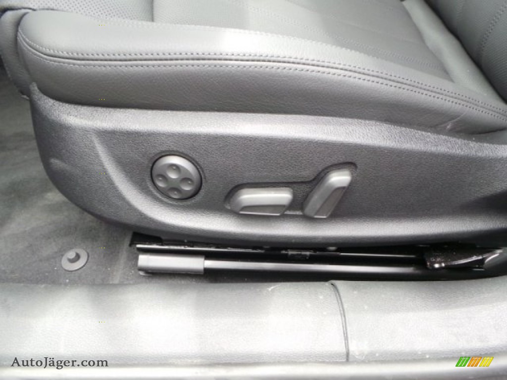 2014 A6 3.0T quattro Sedan - Daytona Grey Pearl Effect / Black photo #15