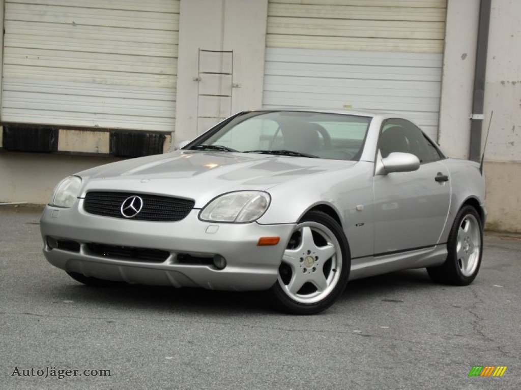 Mercedes Benz SLK 230