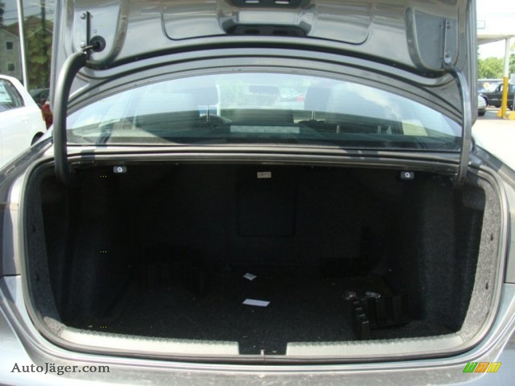 2011 Jetta SE Sedan - Platinum Gray Metallic / Titan Black photo #13