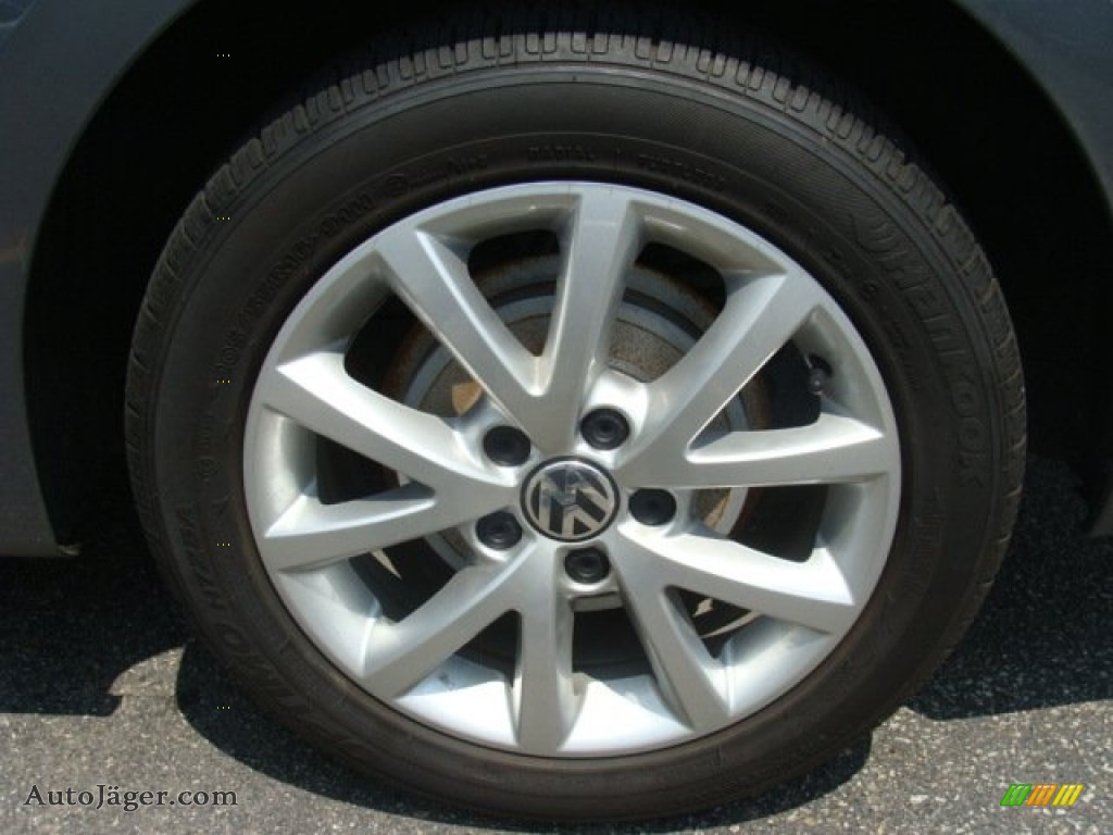 2011 Jetta SE Sedan - Platinum Gray Metallic / Titan Black photo #14